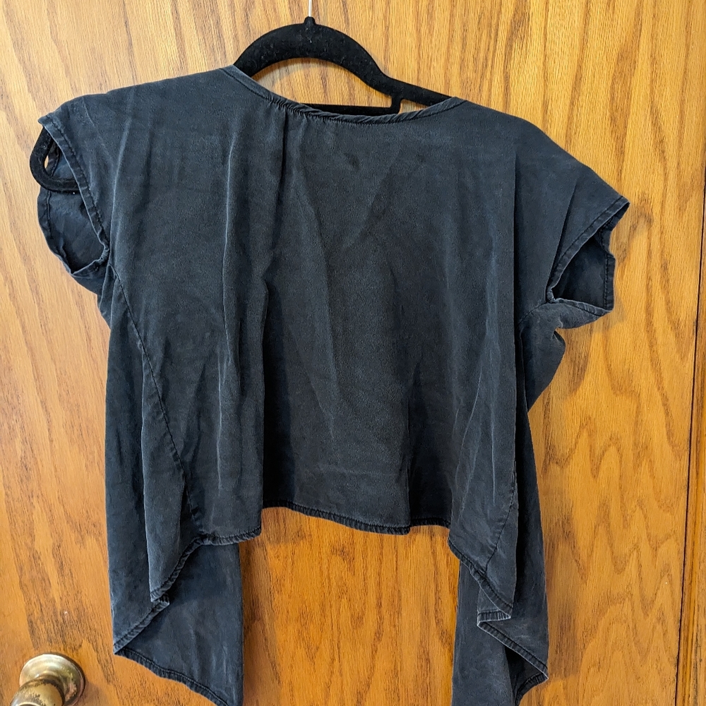 Elizabeth Suzann Maxine top